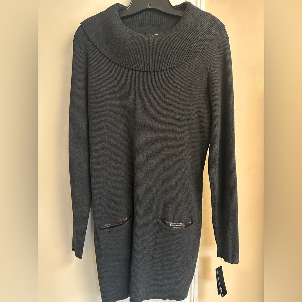 AGB gray sweater dress NWT